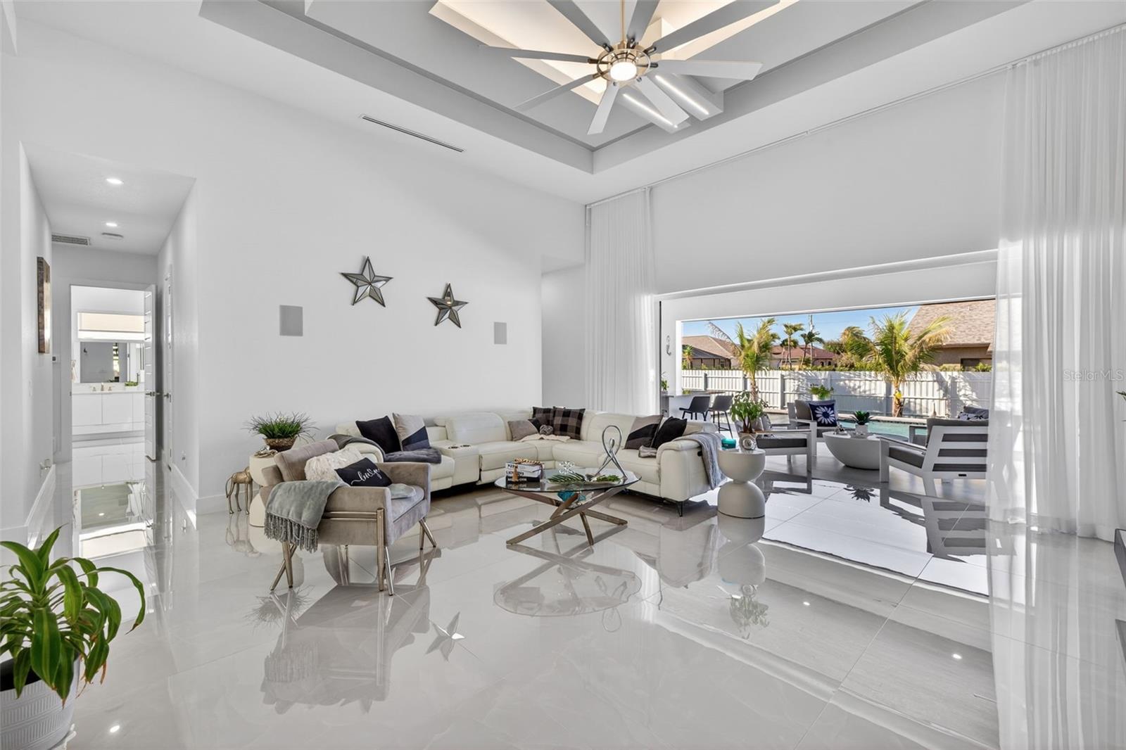 Image 13 of 50 For 523 23rd Street