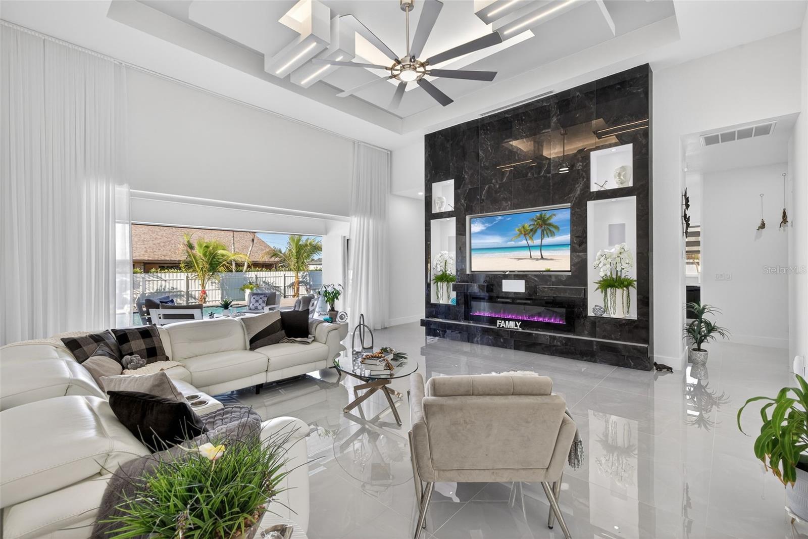 Image 14 of 50 For 523 23rd Street