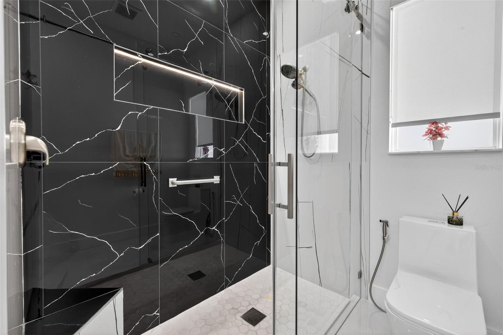 Image 35 of 50 For 523 23rd Street