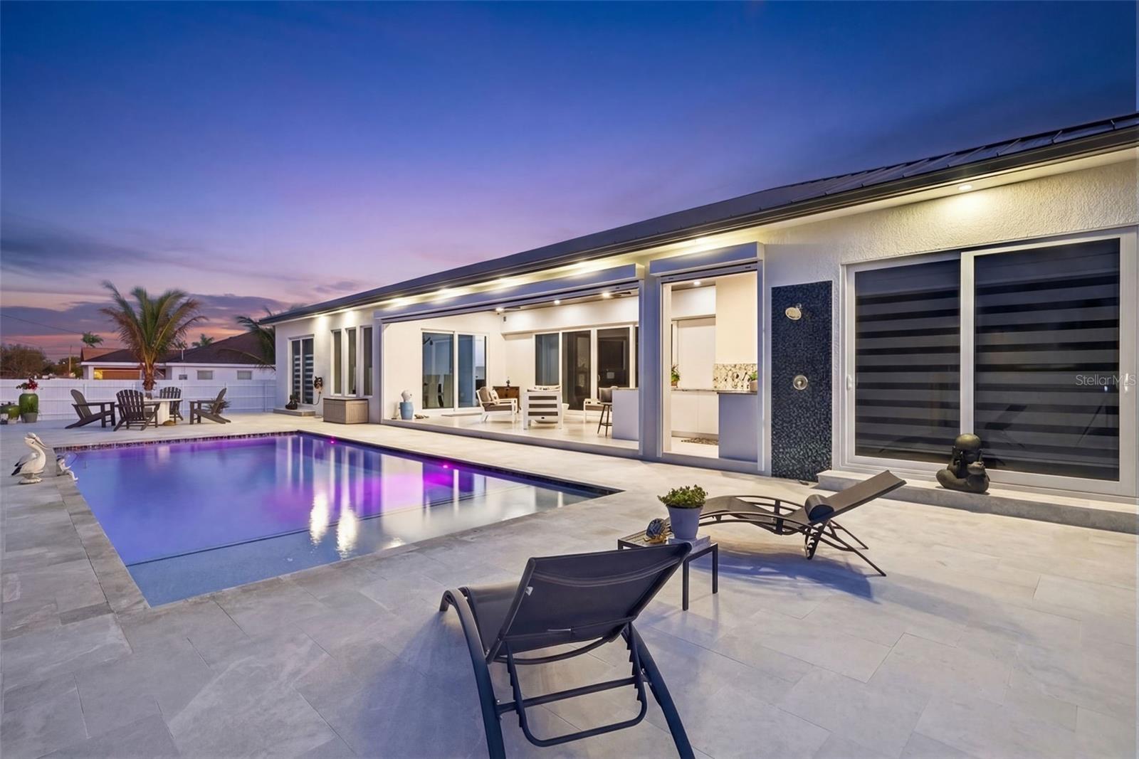 Image 43 of 50 For 523 23rd Street