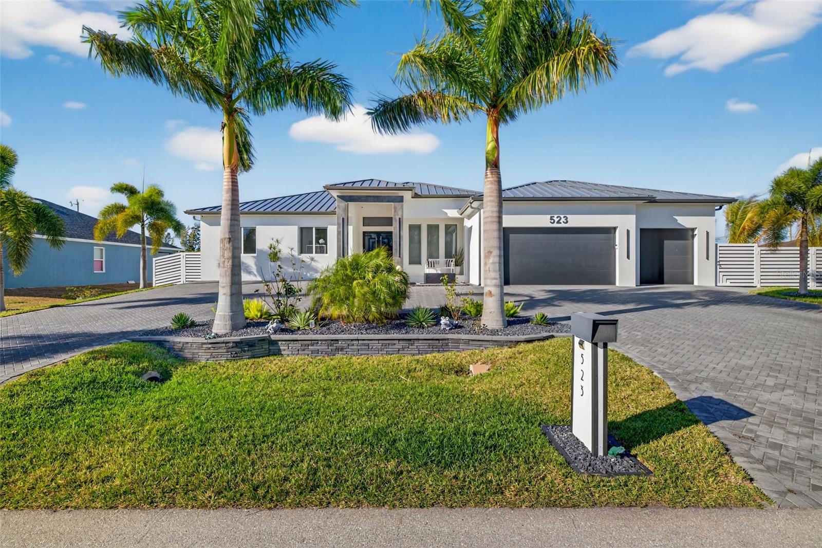 Image 5 of 50 For 523 23rd Street