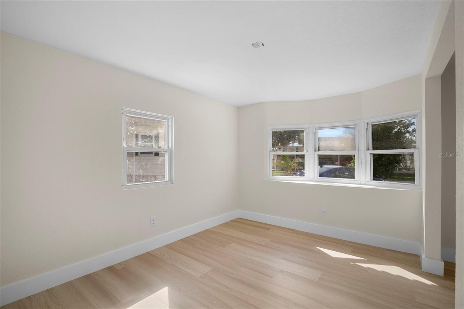 Image 18 of 22 For 3322 Sunny Harbor Drive