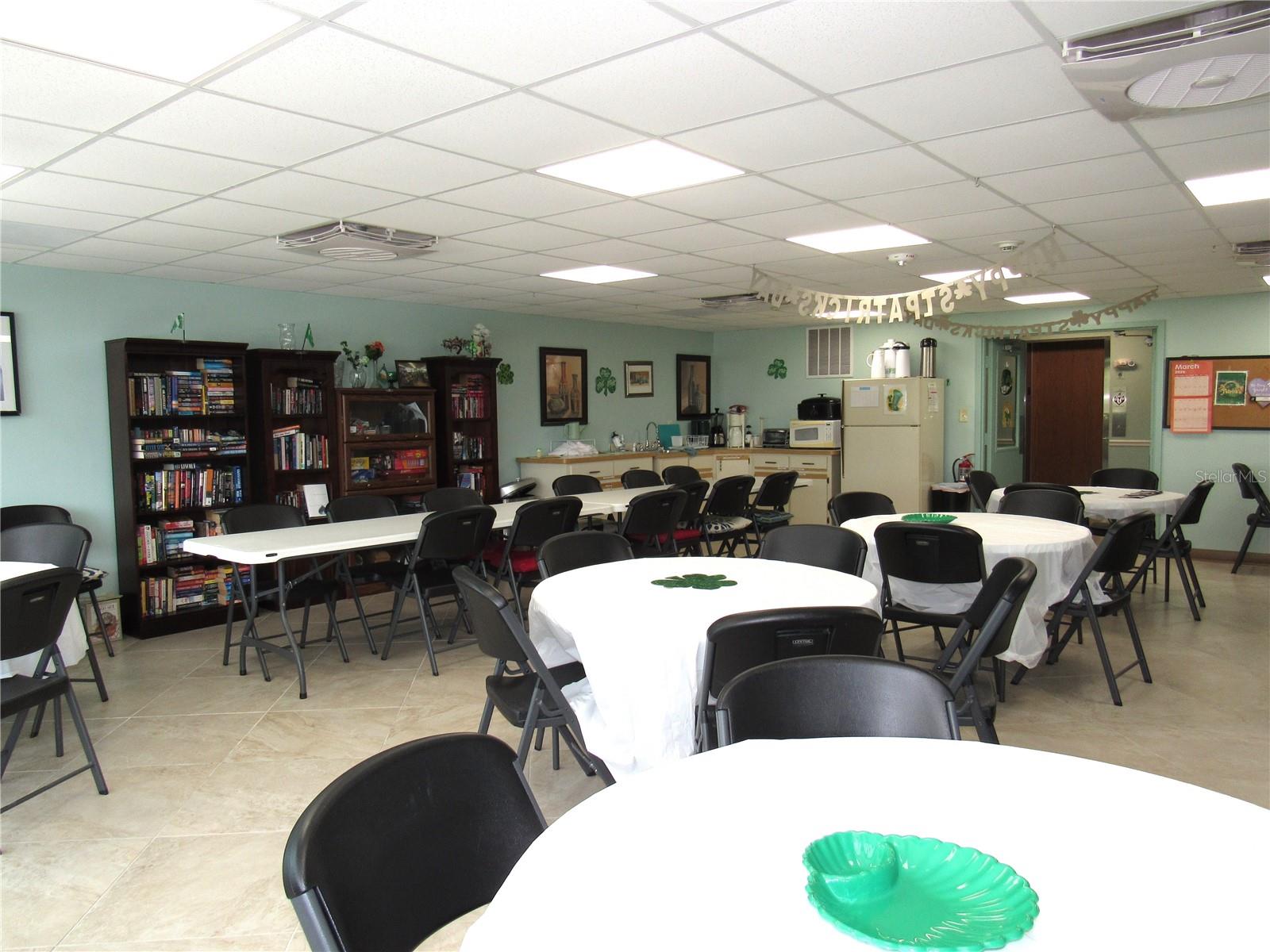 Image 27 of 37 For 21260 Brinson Avenue 212