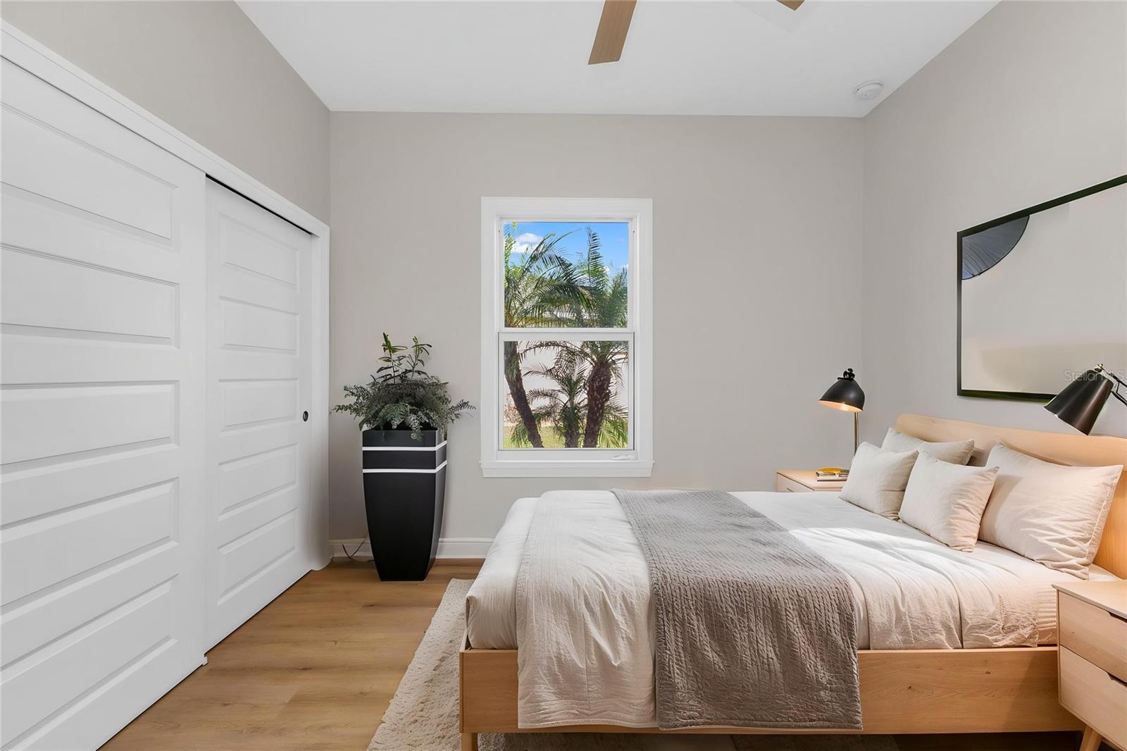 Image 13 of 38 For 1808 Kings Gate Court