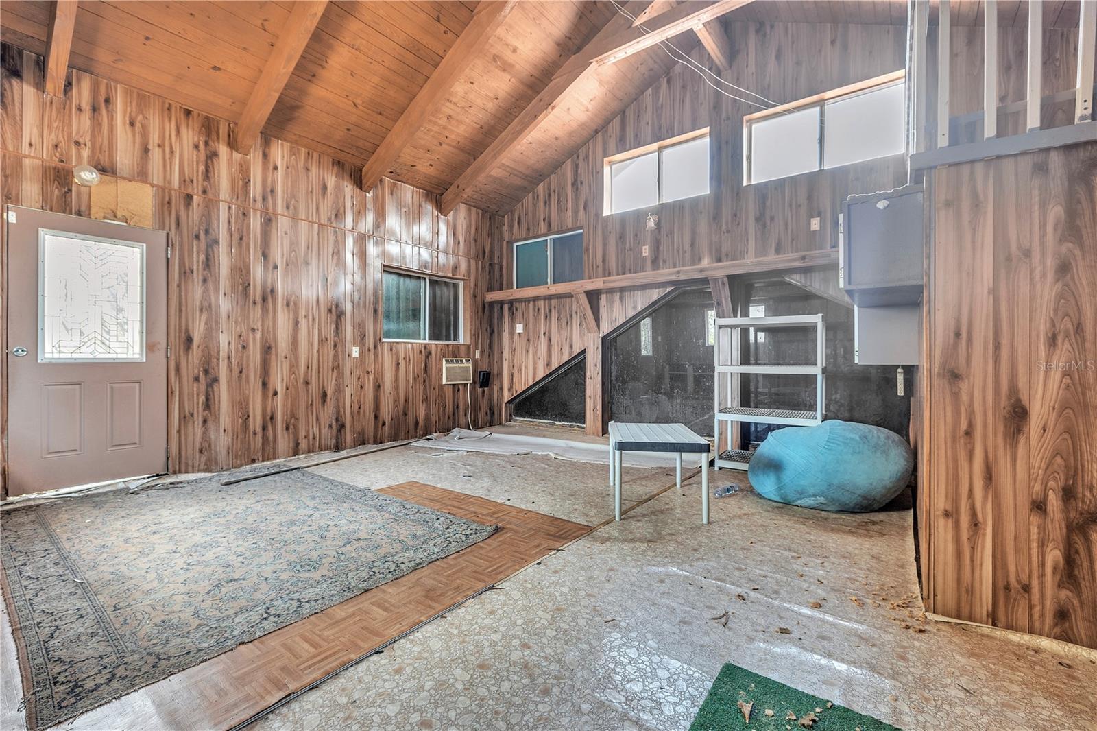 Image 33 of 47 For 440 Monza Avenue