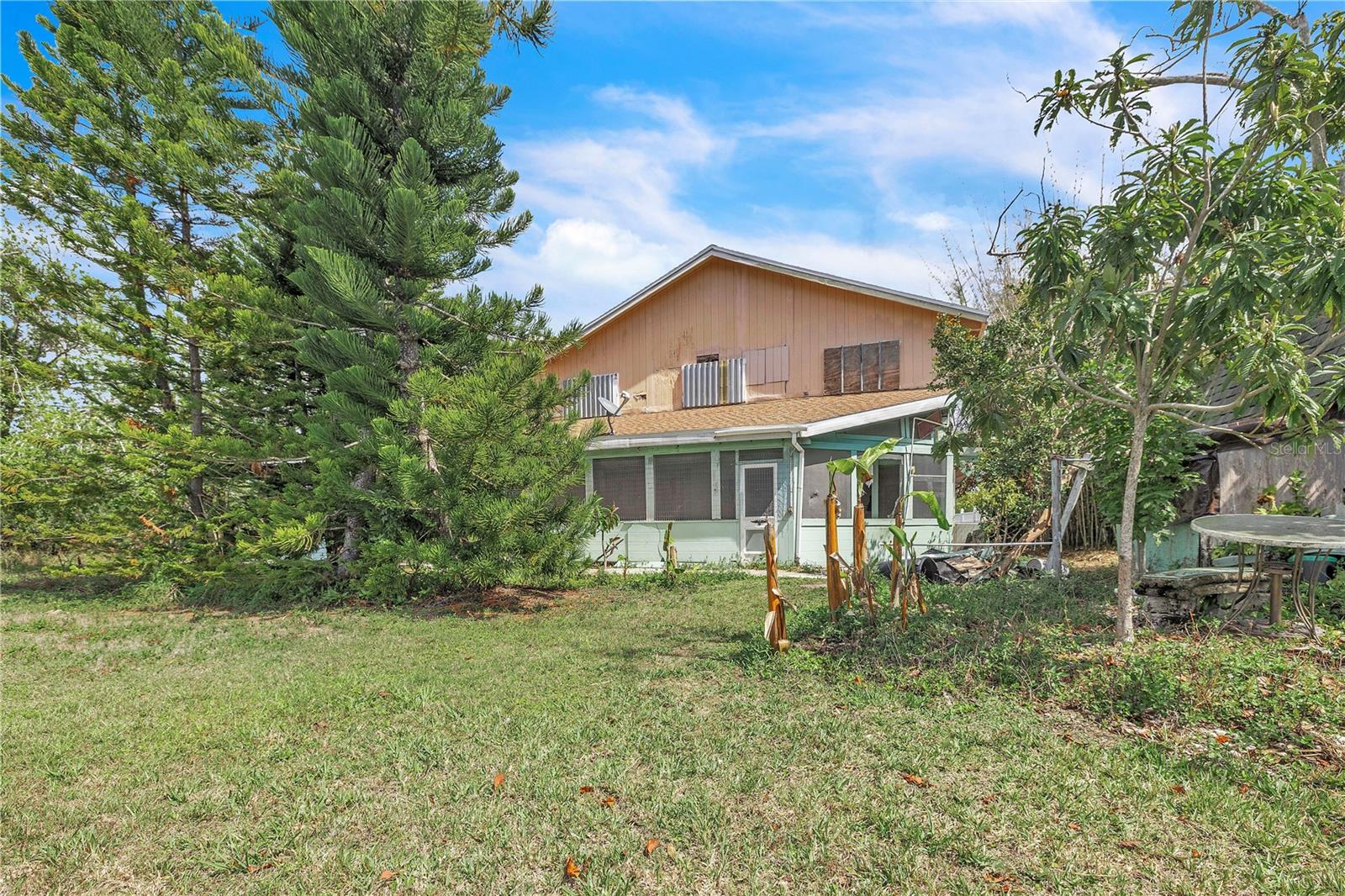 Image 39 of 47 For 440 Monza Avenue