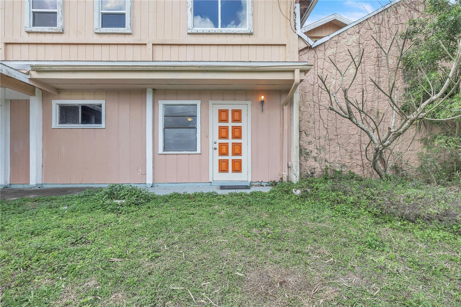 Image 4 of 47 For 440 Monza Avenue