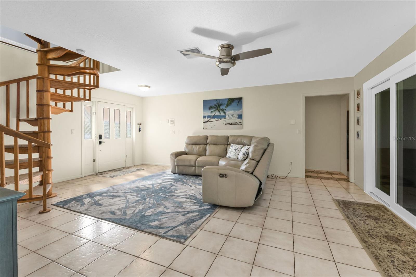 Image 26 of 95 For 4255 Spire Street