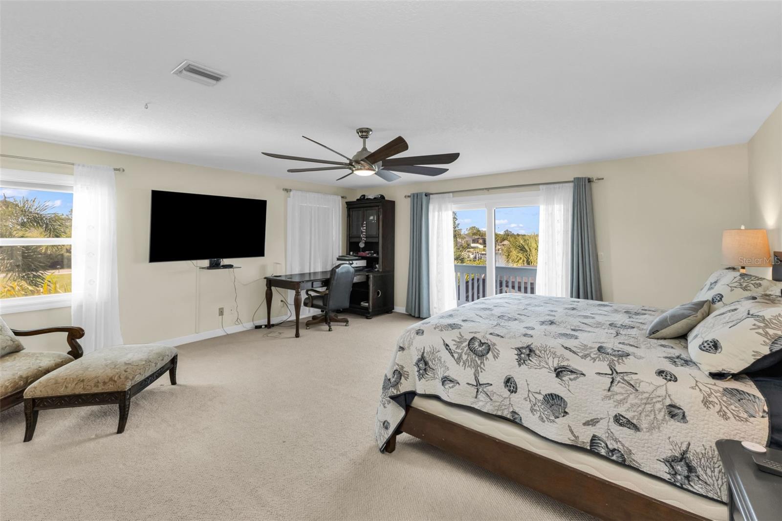 Image 58 of 95 For 4255 Spire Street