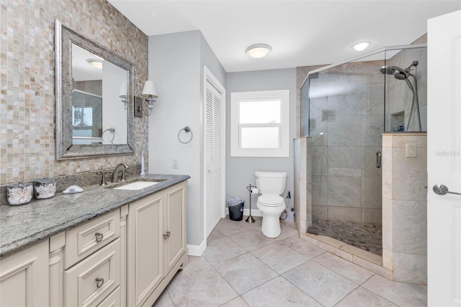 Image 64 of 95 For 4255 Spire Street