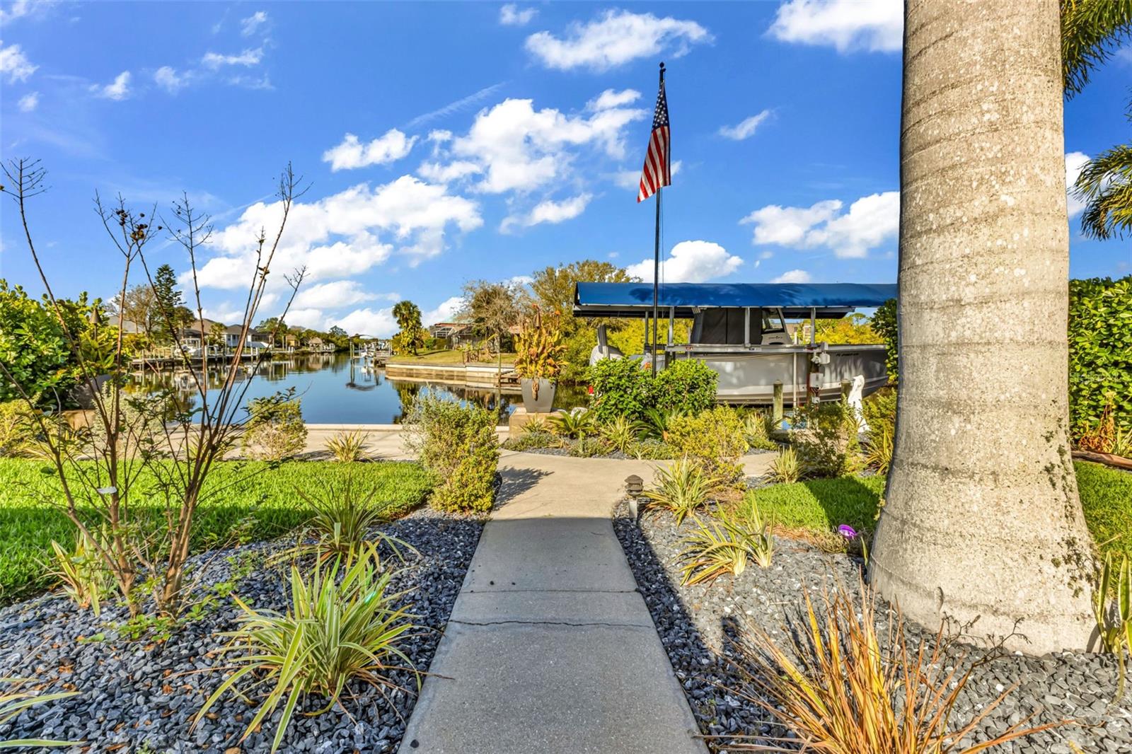 Image 85 of 95 For 4255 Spire Street