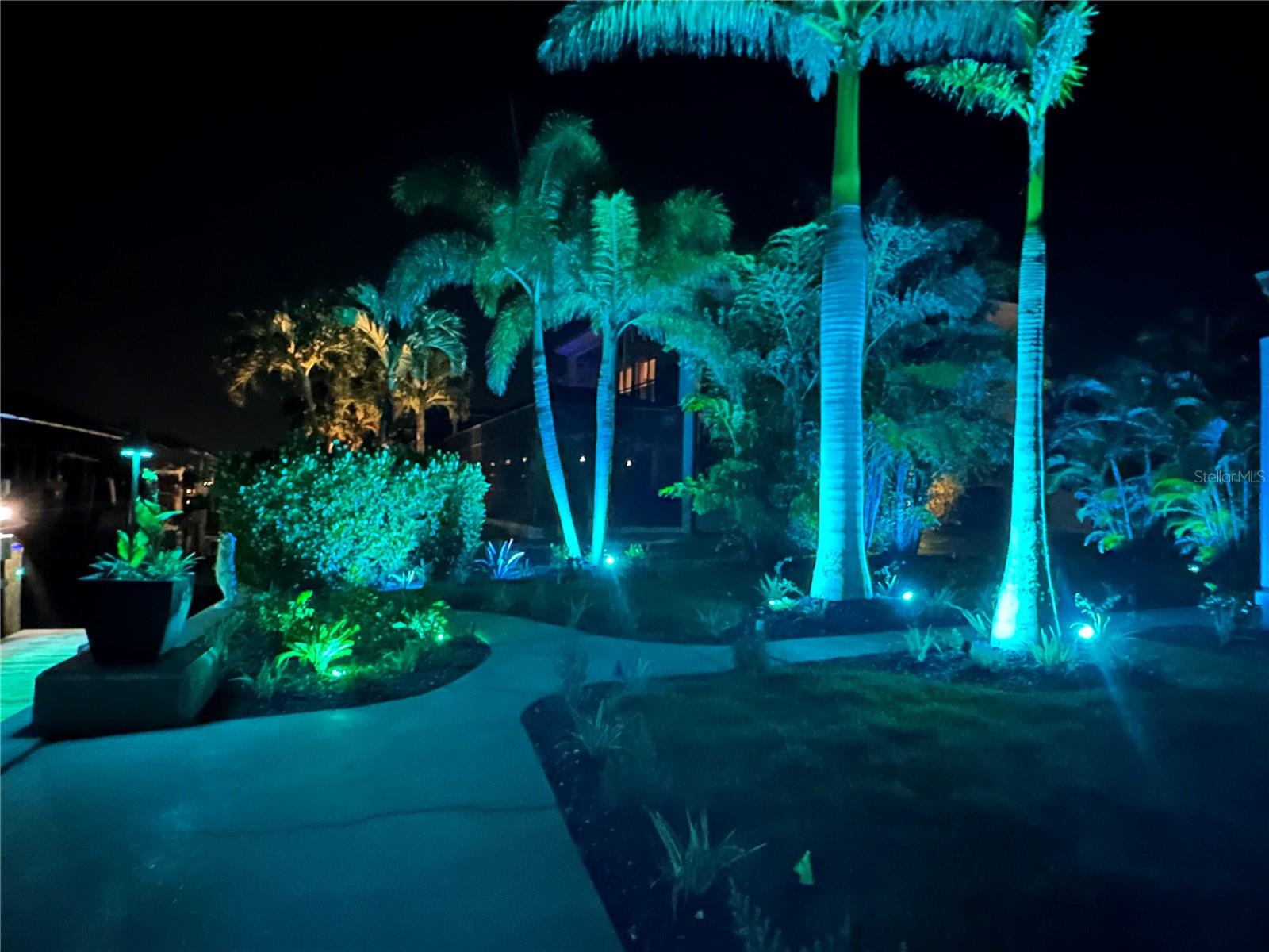 Image 86 of 95 For 4255 Spire Street