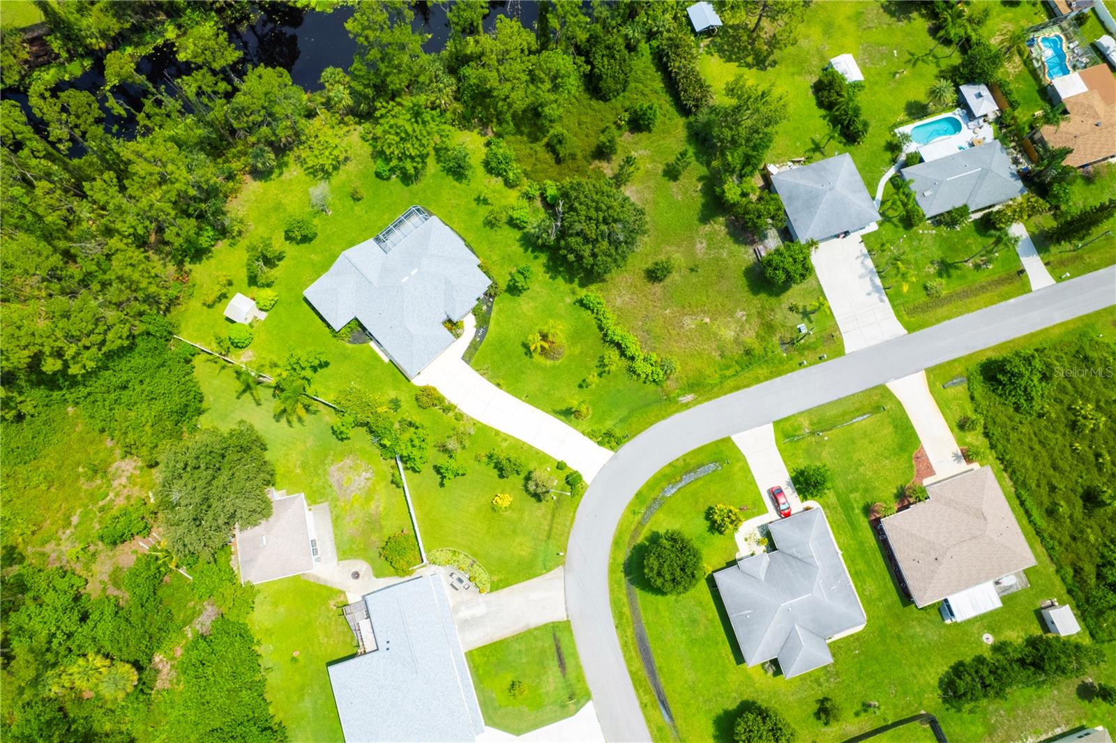 Image 32 of 34 For 3896 Slayton Avenue