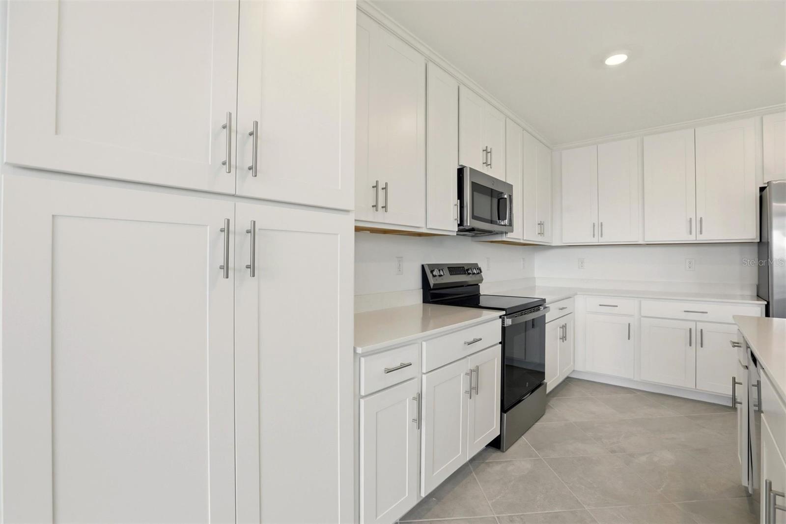 Image 16 of 48 For 18461 Copperhead Court N 422