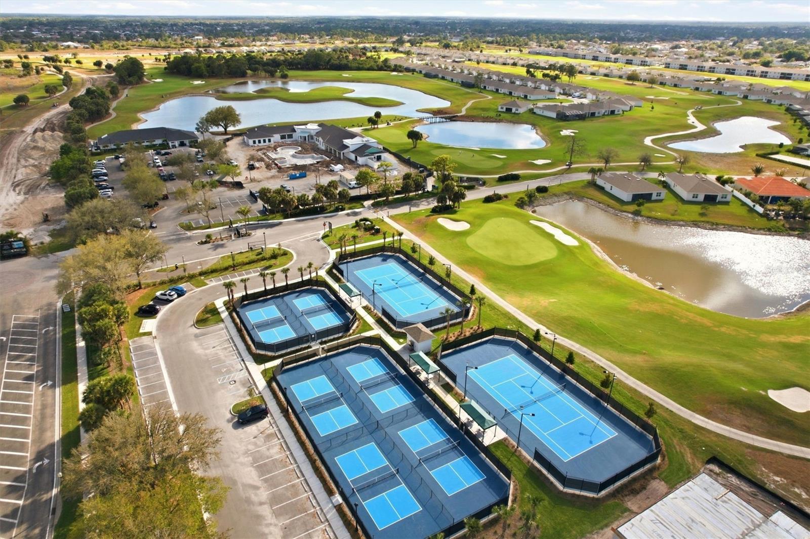 Image 46 of 48 For 18461 Copperhead Court N 422