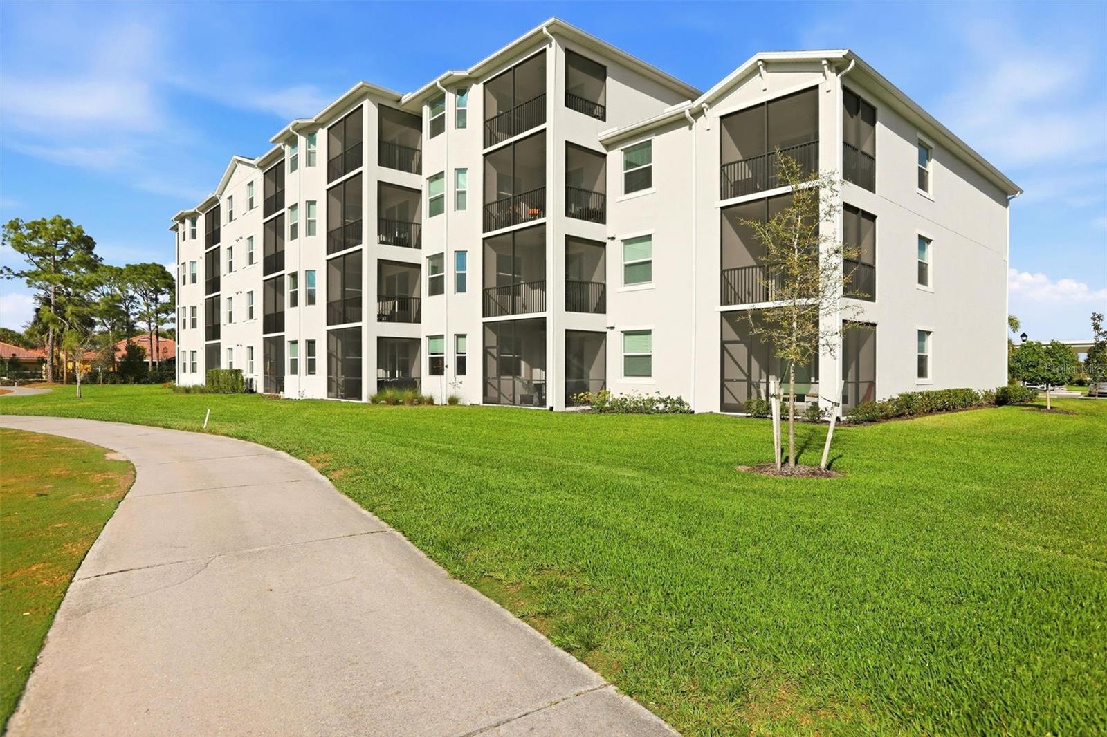 Image 5 of 48 For 18461 Copperhead Court N 422