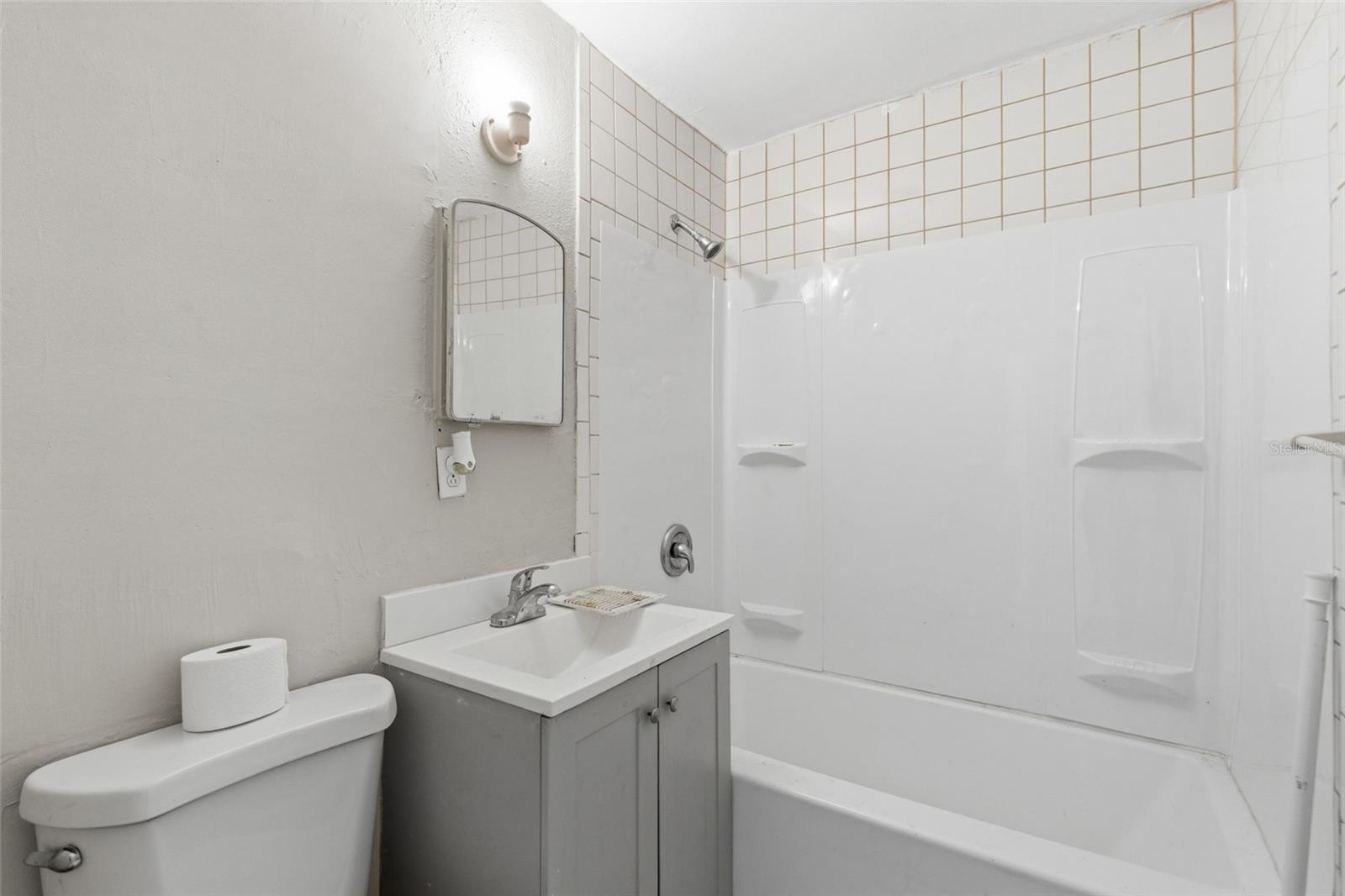 Image 17 of 21 For 3420 Normandy Drive