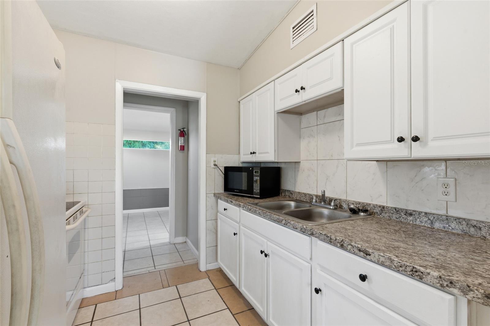 Image 8 of 21 For 3420 Normandy Drive