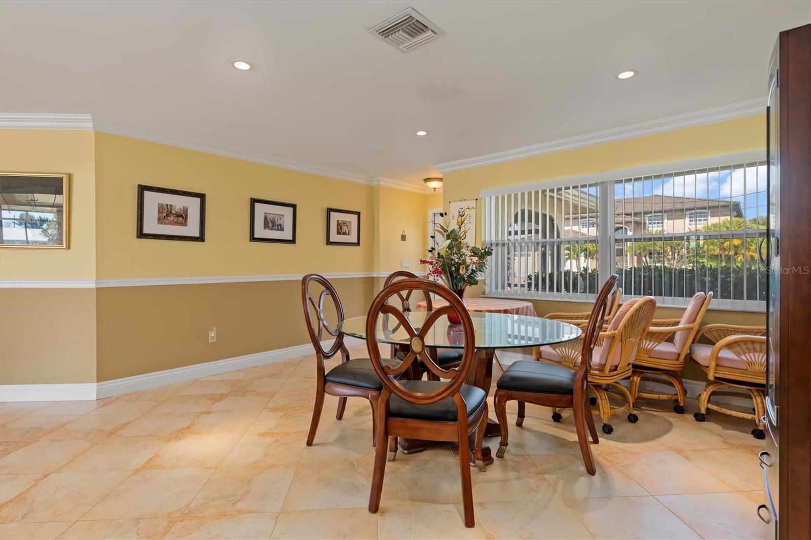 Image 17 of 46 For 109 Peckham Street Se