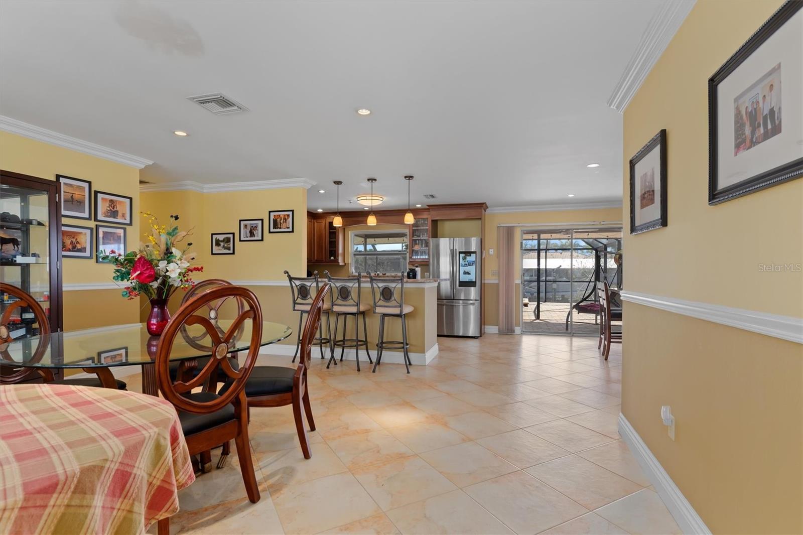 Image 18 of 46 For 109 Peckham Street Se