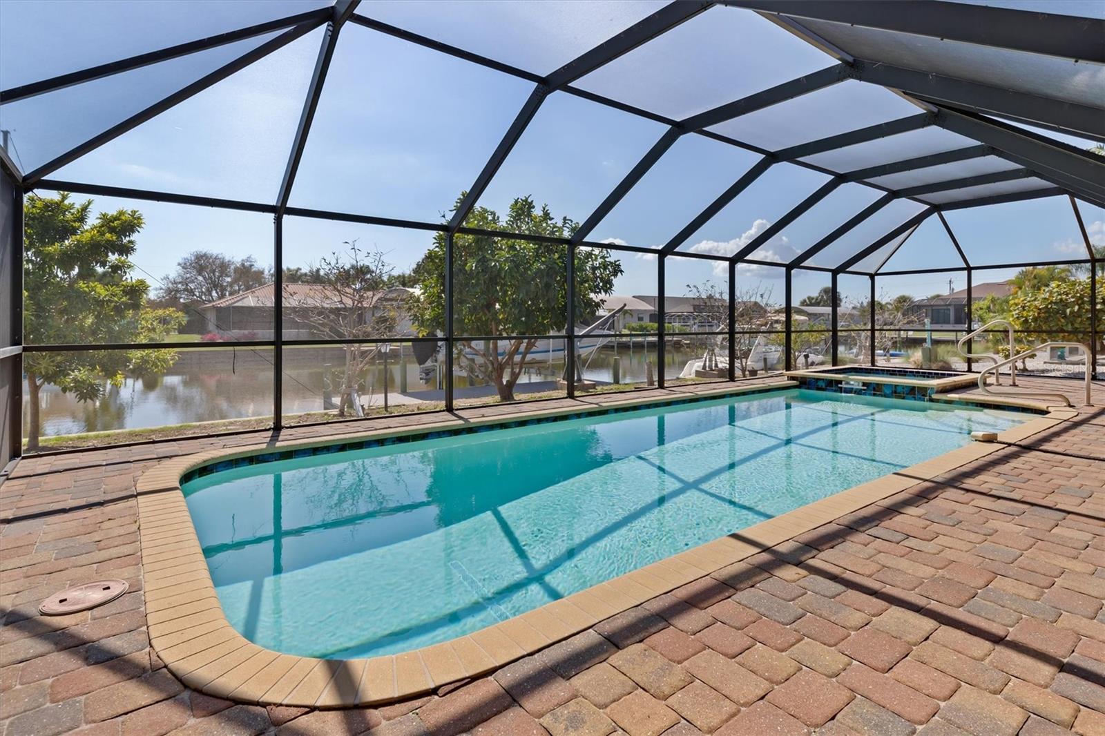 Image 31 of 46 For 109 Peckham Street Se