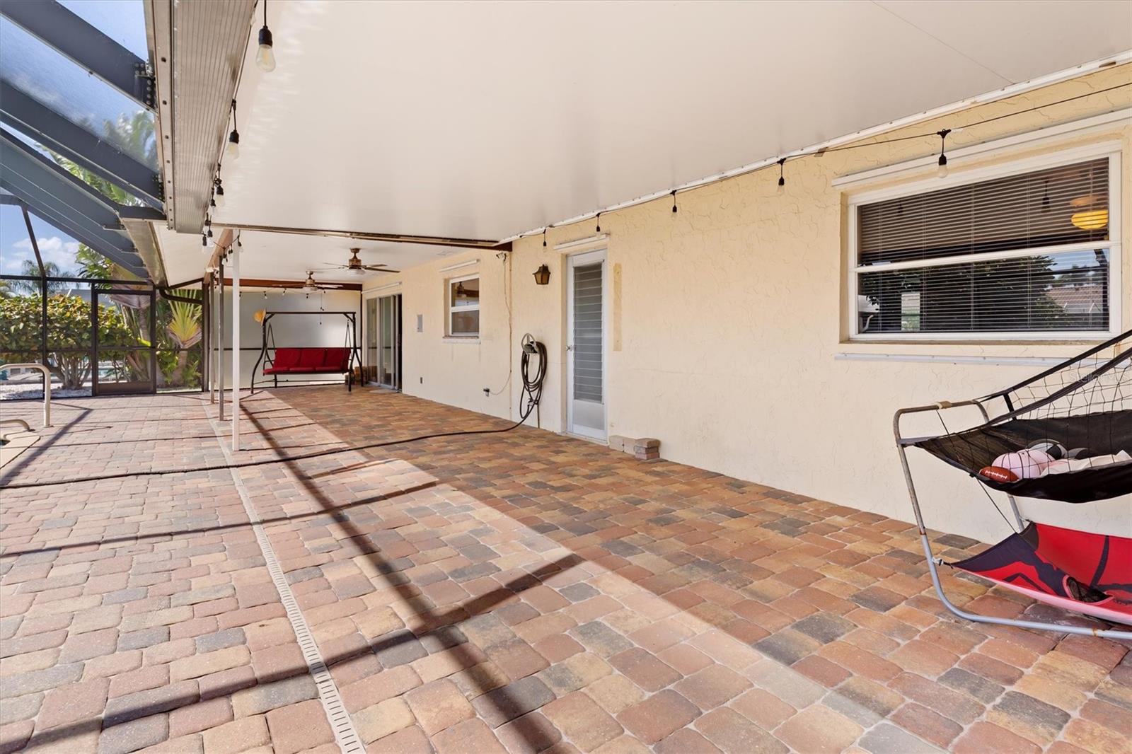 Image 33 of 46 For 109 Peckham Street Se