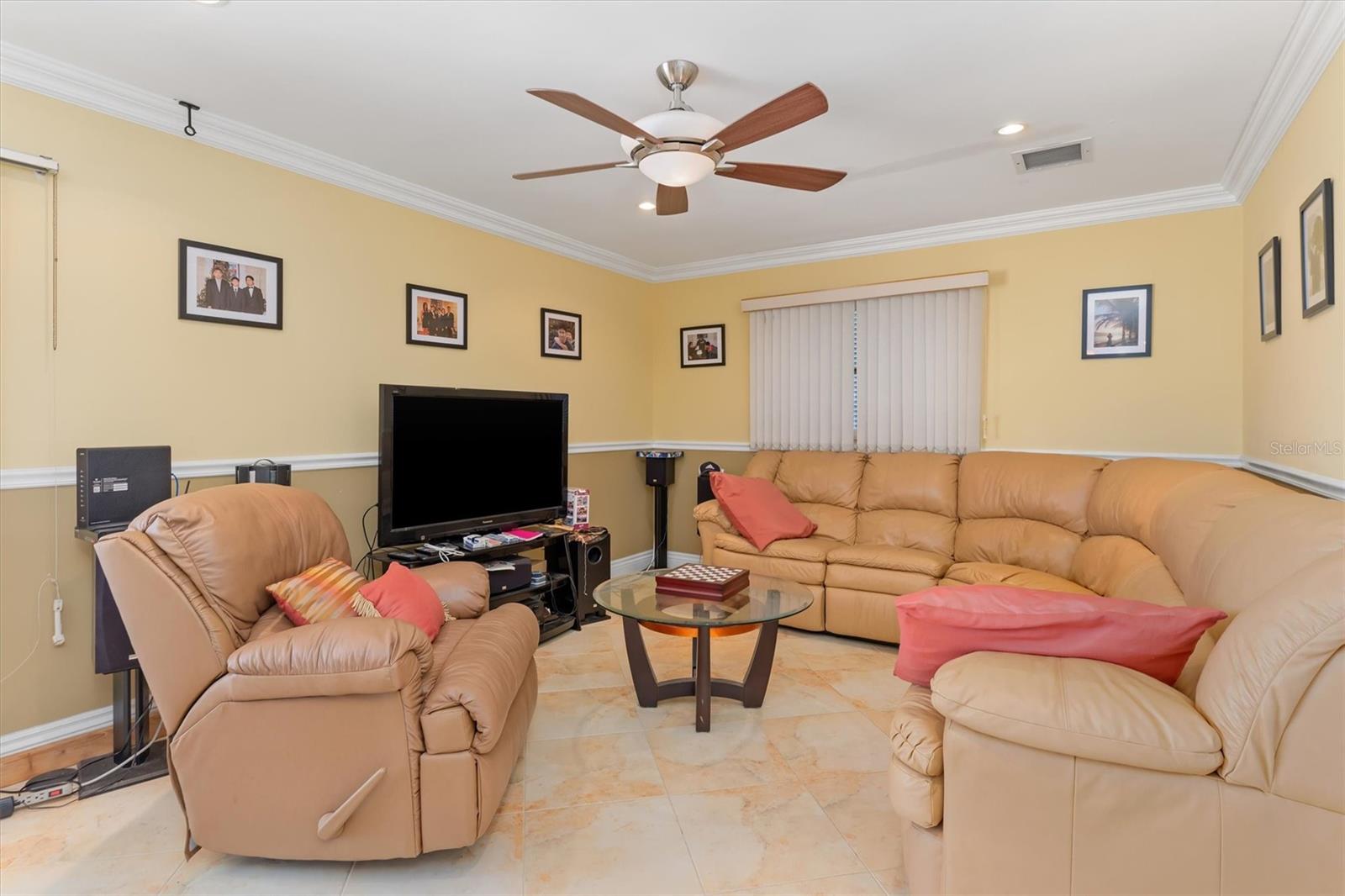 Image 8 of 46 For 109 Peckham Street Se