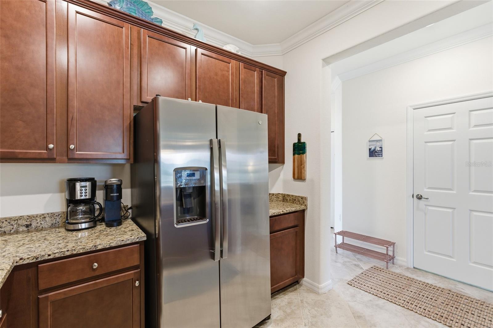 Image 13 of 45 For 20333 Lagente Circle