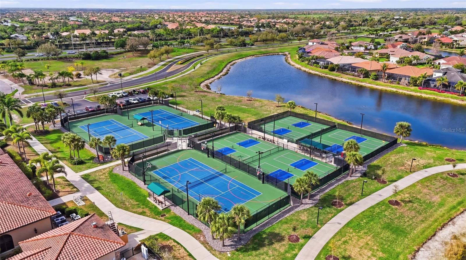 Image 43 of 45 For 20333 Lagente Circle