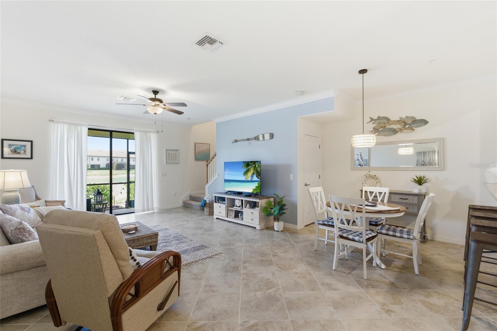 Image 5 of 45 For 20333 Lagente Circle