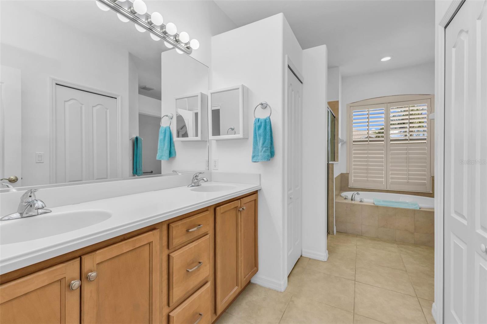 Image 13 of 37 For 1766 Dunvegan Drive