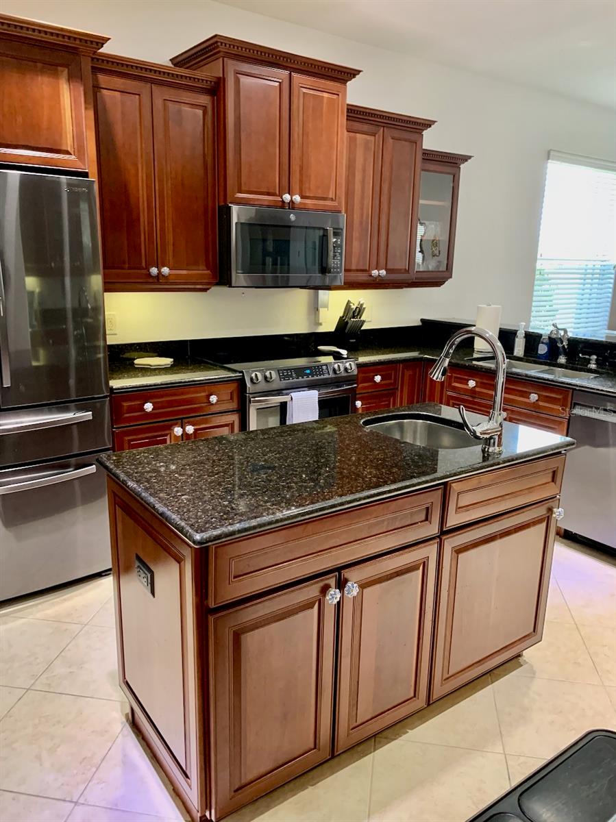 Image 14 of 52 For 24312 Westgate Boulevard