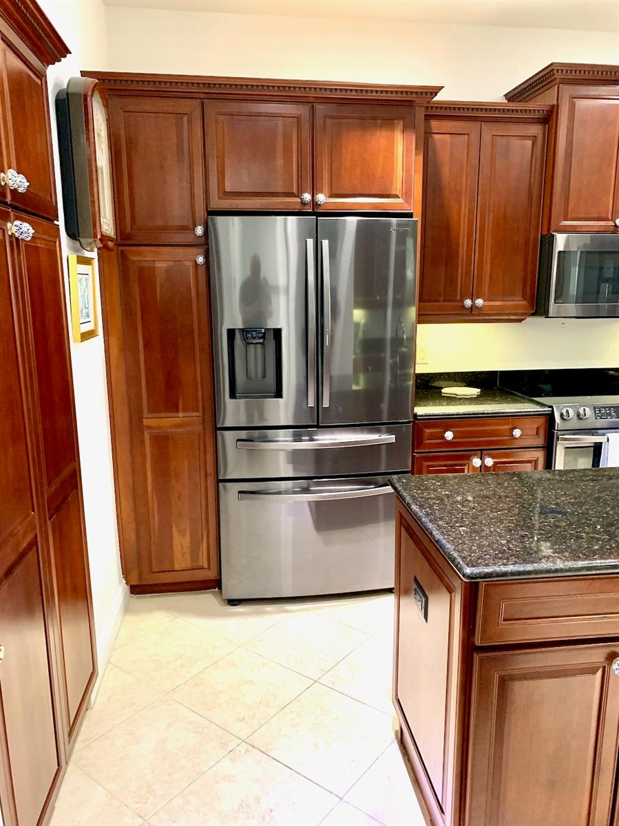 Image 15 of 52 For 24312 Westgate Boulevard