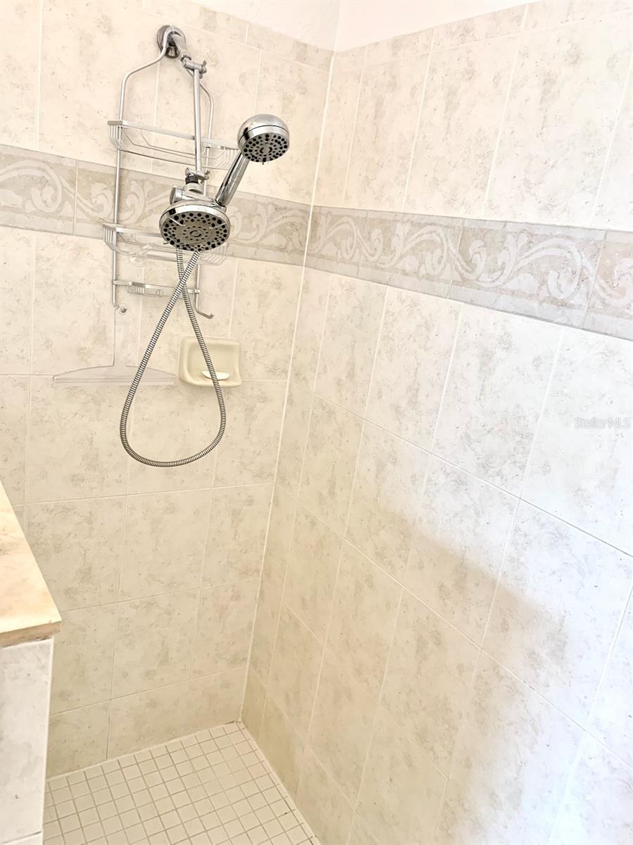 Image 28 of 52 For 24312 Westgate Boulevard