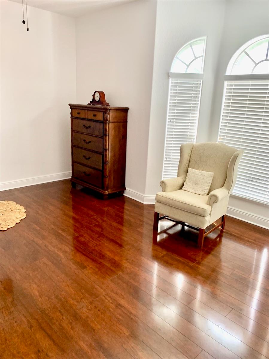 Image 38 of 52 For 24312 Westgate Boulevard