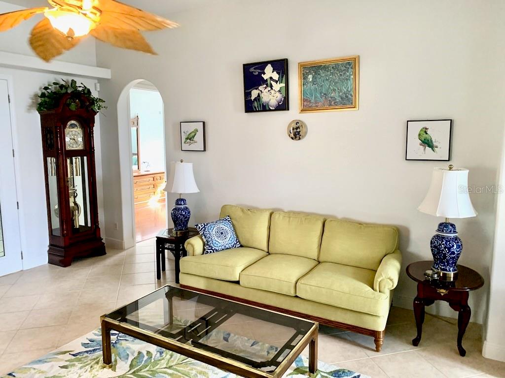 Image 8 of 52 For 24312 Westgate Boulevard