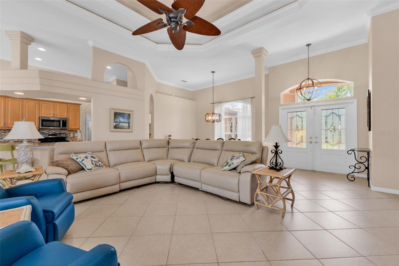 Image 17 of 49 For 25042 Bolivar Drive