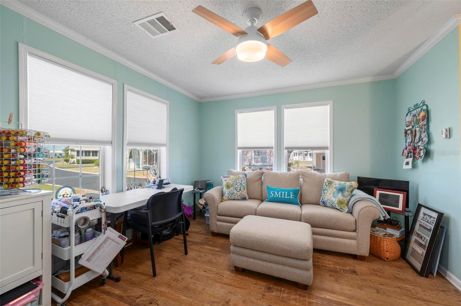 Image 19 of 66 For 1000 Kings Highway 373