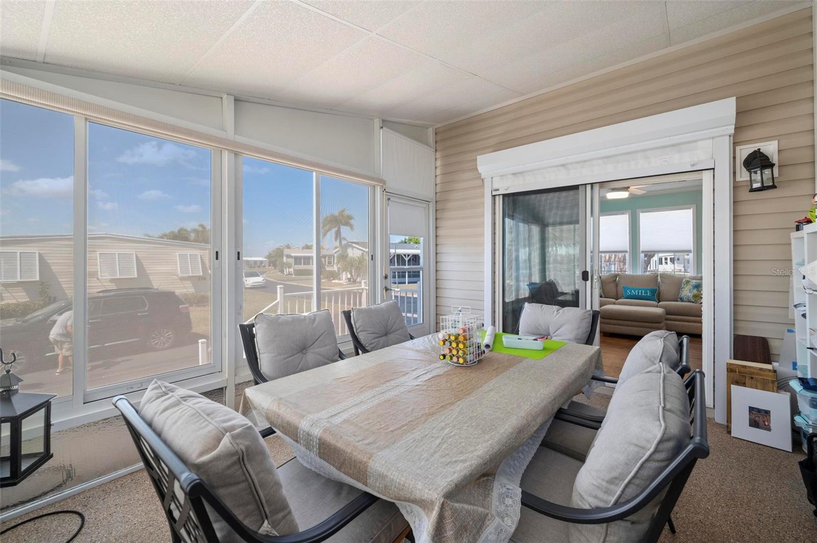 Image 32 of 66 For 1000 Kings Highway 373