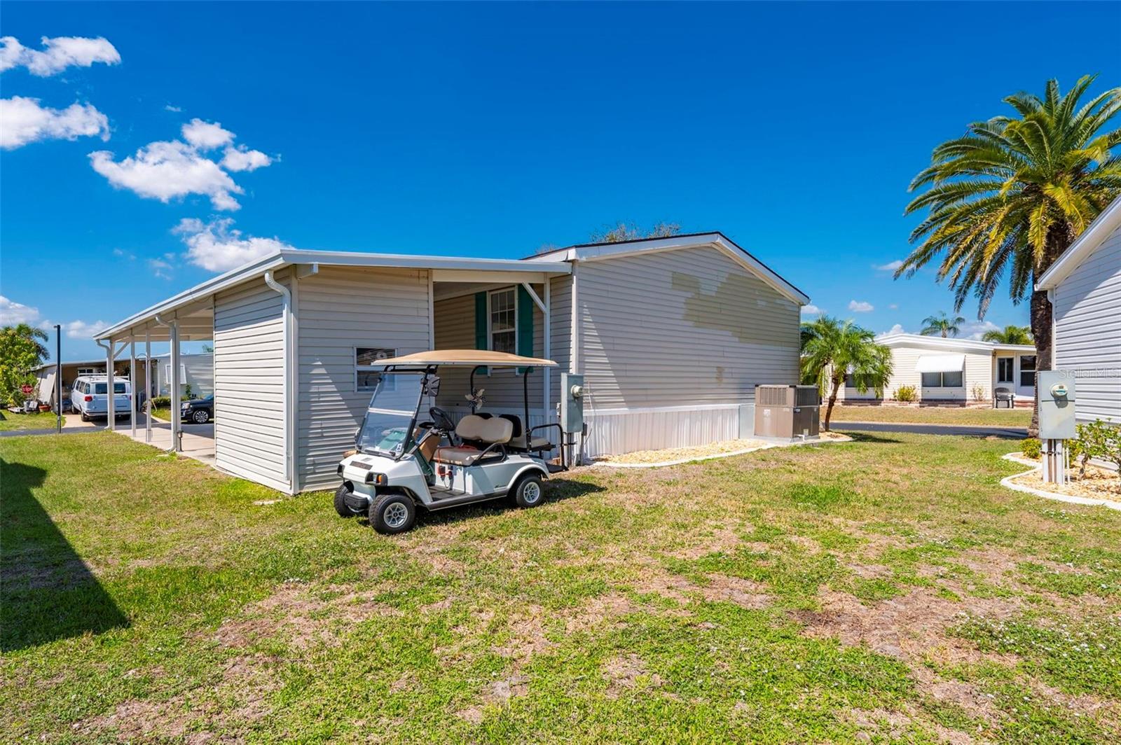 Image 45 of 66 For 1000 Kings Highway 373