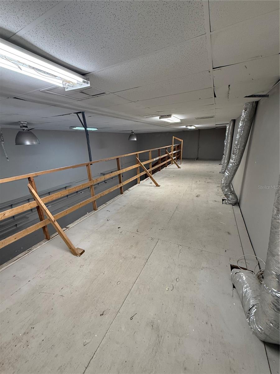 Image 16 of 16 For 18440 Paulson Drive C