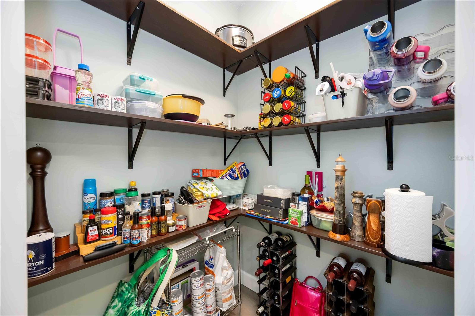 Image 16 of 48 For 3133 San Mateo Drive