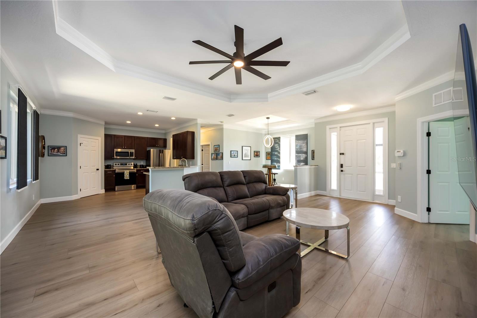 Image 5 of 48 For 3133 San Mateo Drive