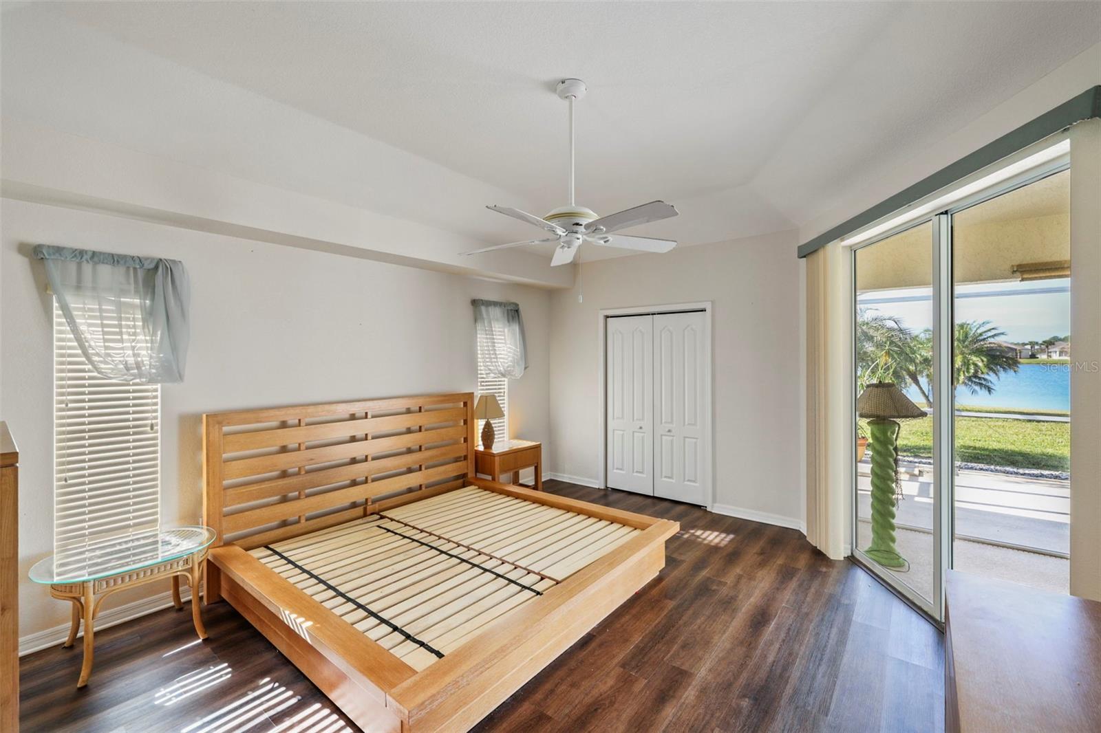 Image 28 of 36 For 12942 Kingsway Circle