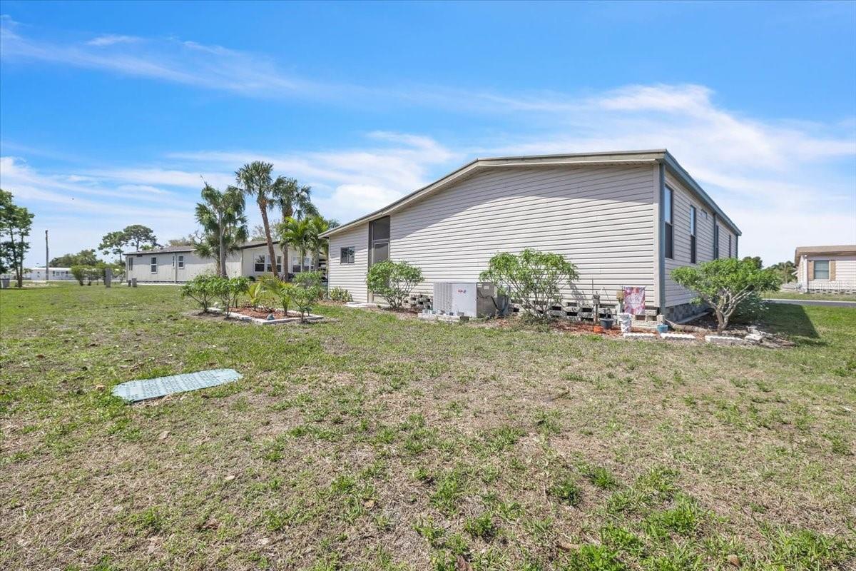 Image 25 of 45 For 350 Horizon Drive