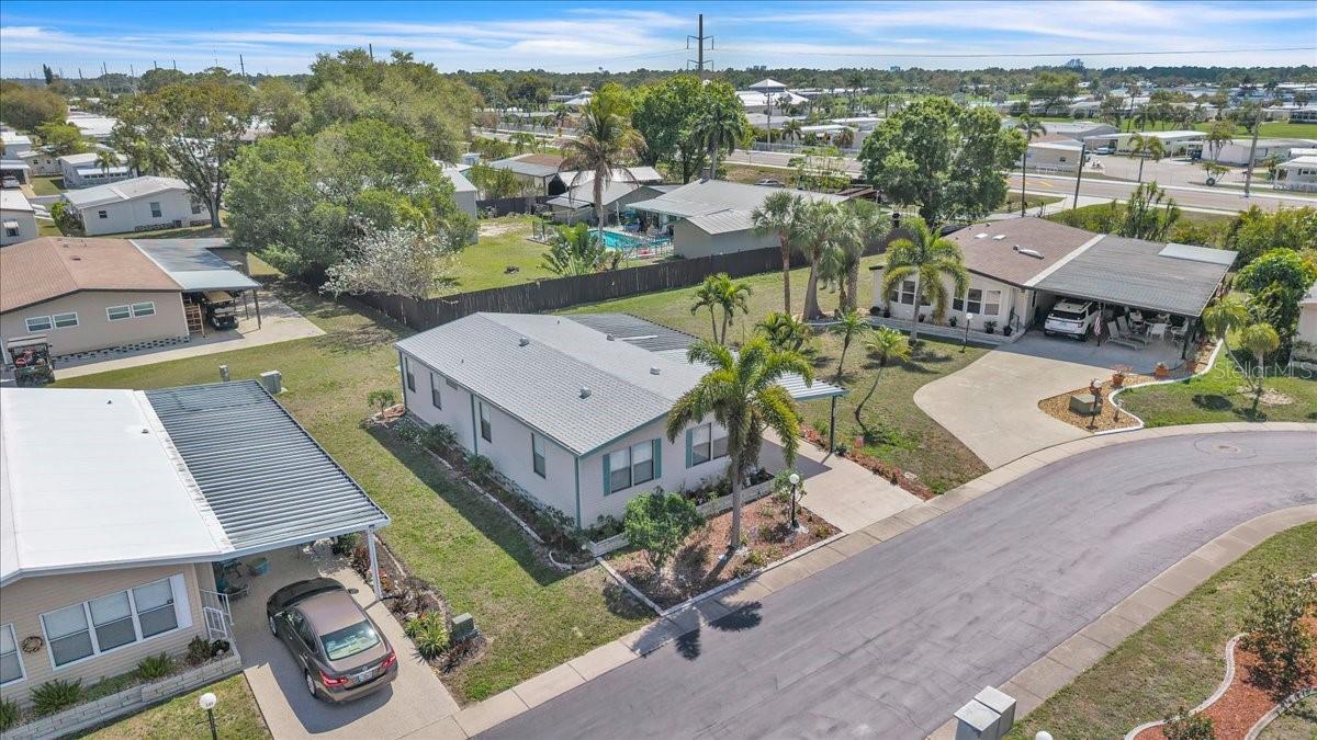 Image 28 of 45 For 350 Horizon Drive