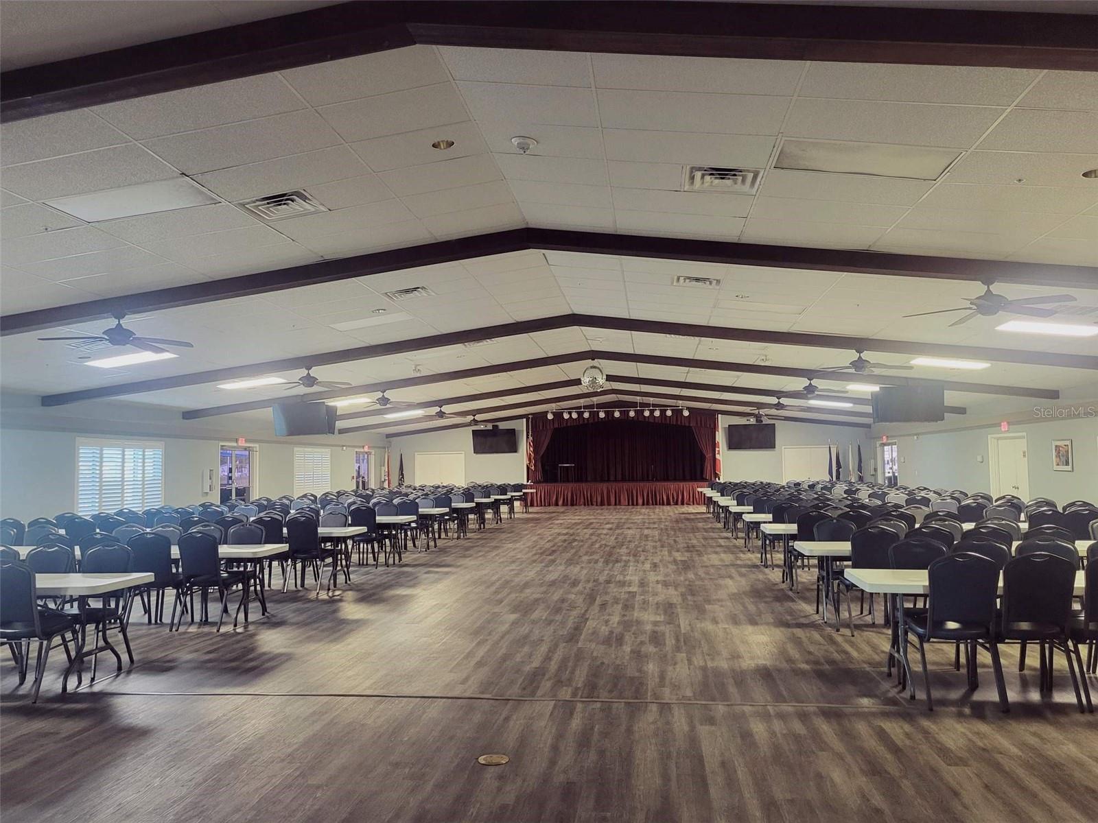 Image 41 of 45 For 350 Horizon Drive