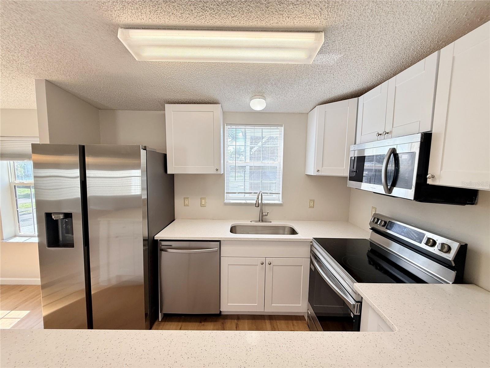 Image 11 of 27 For 3019 Sunny Harbor Drive