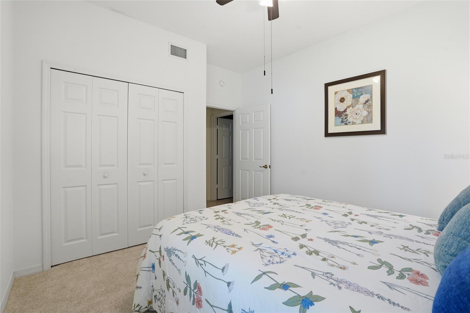 Image 20 of 38 For 15153 Oxford Cove 2303