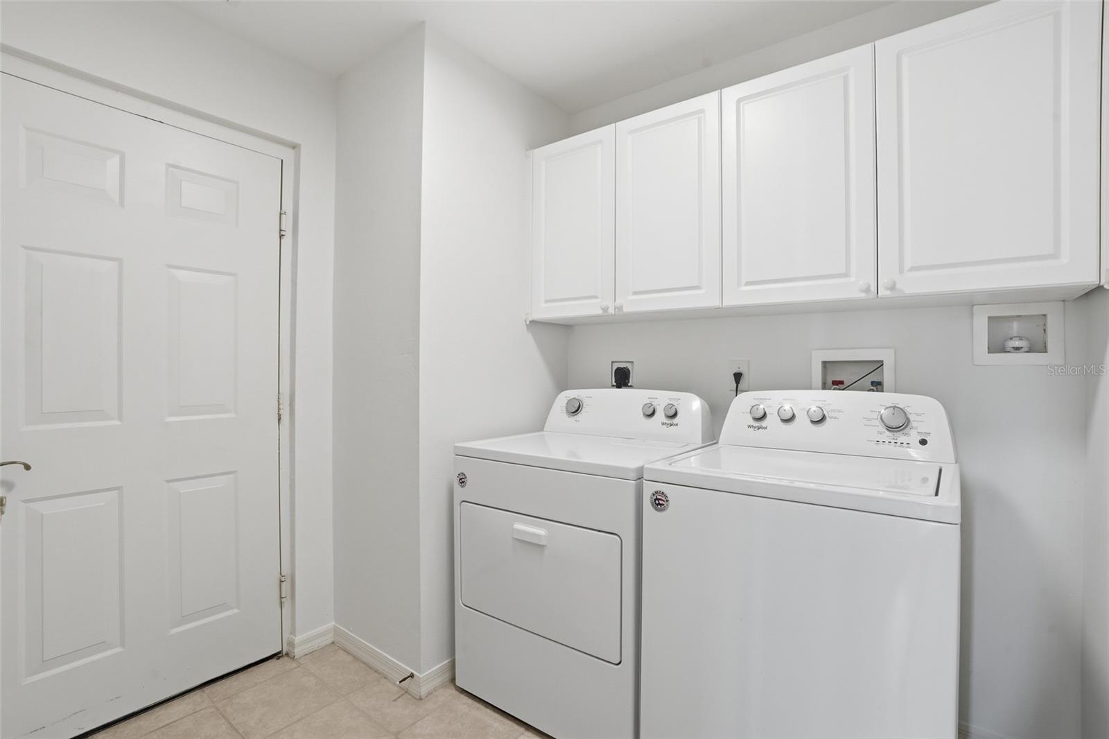 Image 33 of 38 For 15153 Oxford Cove 2303